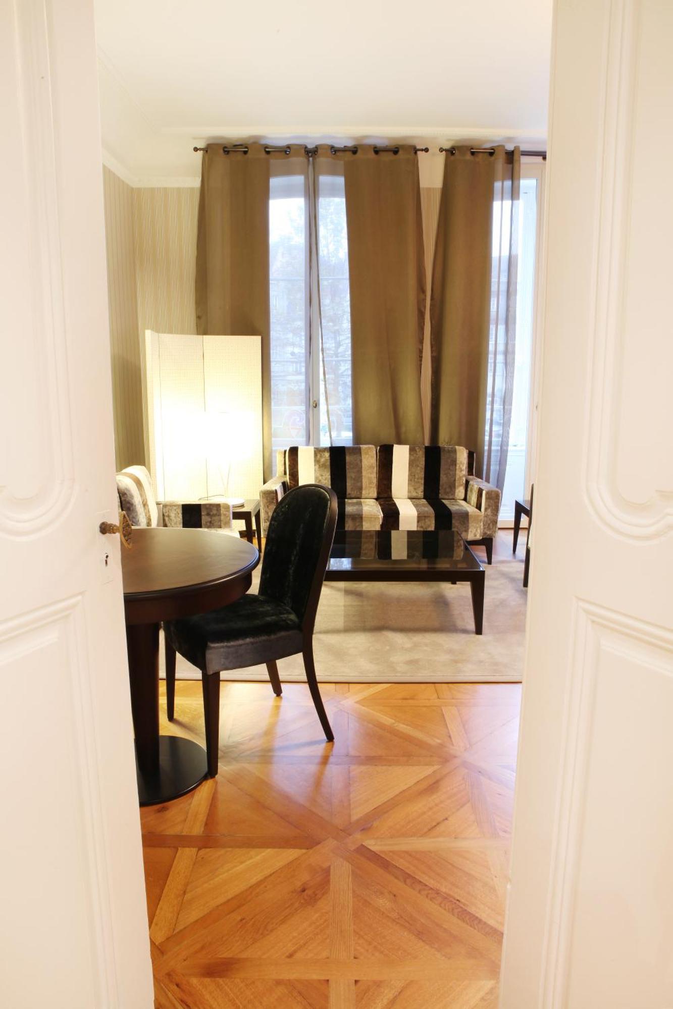 שטרסבורג Logis Hotel Ettenheim מראה חיצוני תמונה